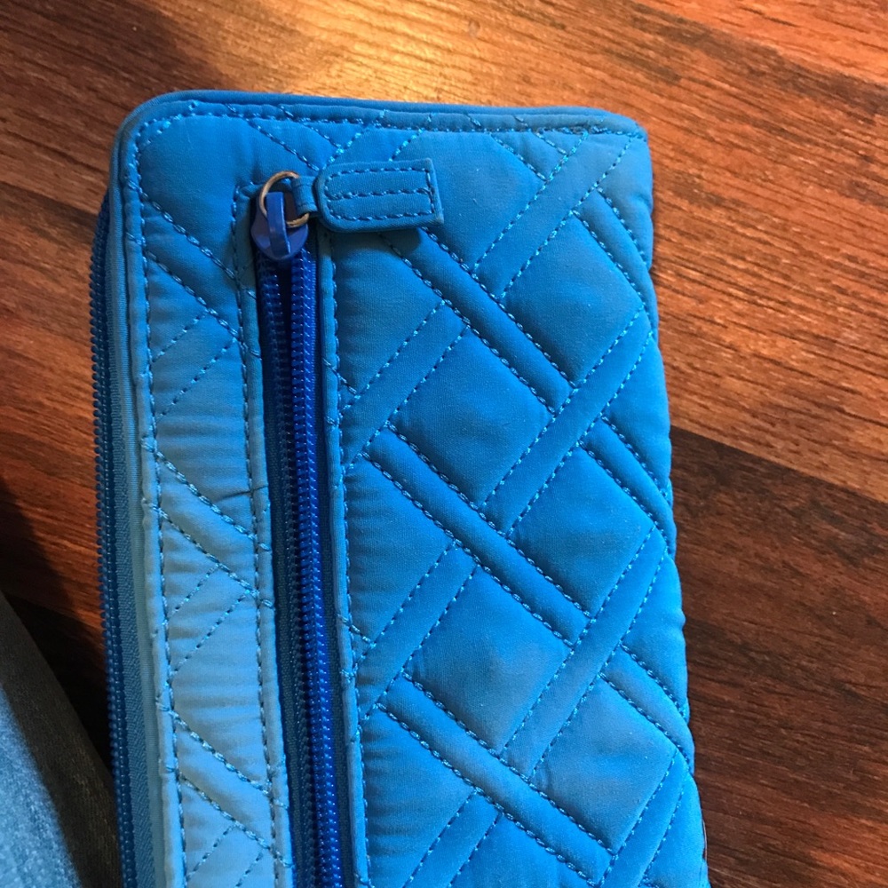 Wallet - Picture 4 of 4